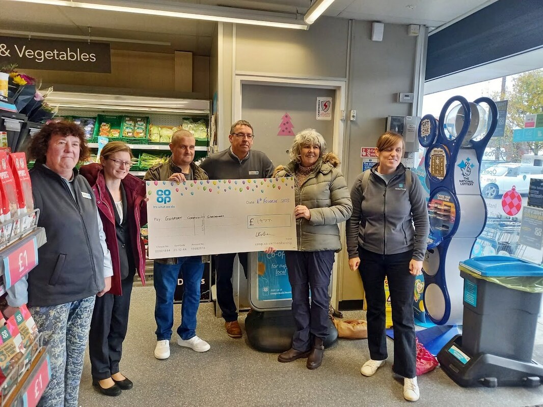 Gosport Community Gardeners receiving the cheque from Co-op Community Fund (Nov 2023) (image)